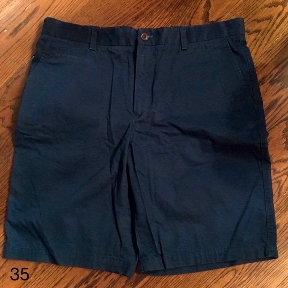 LANDS’ END Traditional Fit Flat Front Navy Blue Chino Shorts 35